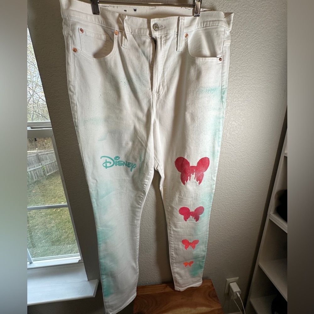 Hand-Painted Gap True Skinny High-Rise Jeans – Iconic Character & Castle – Size